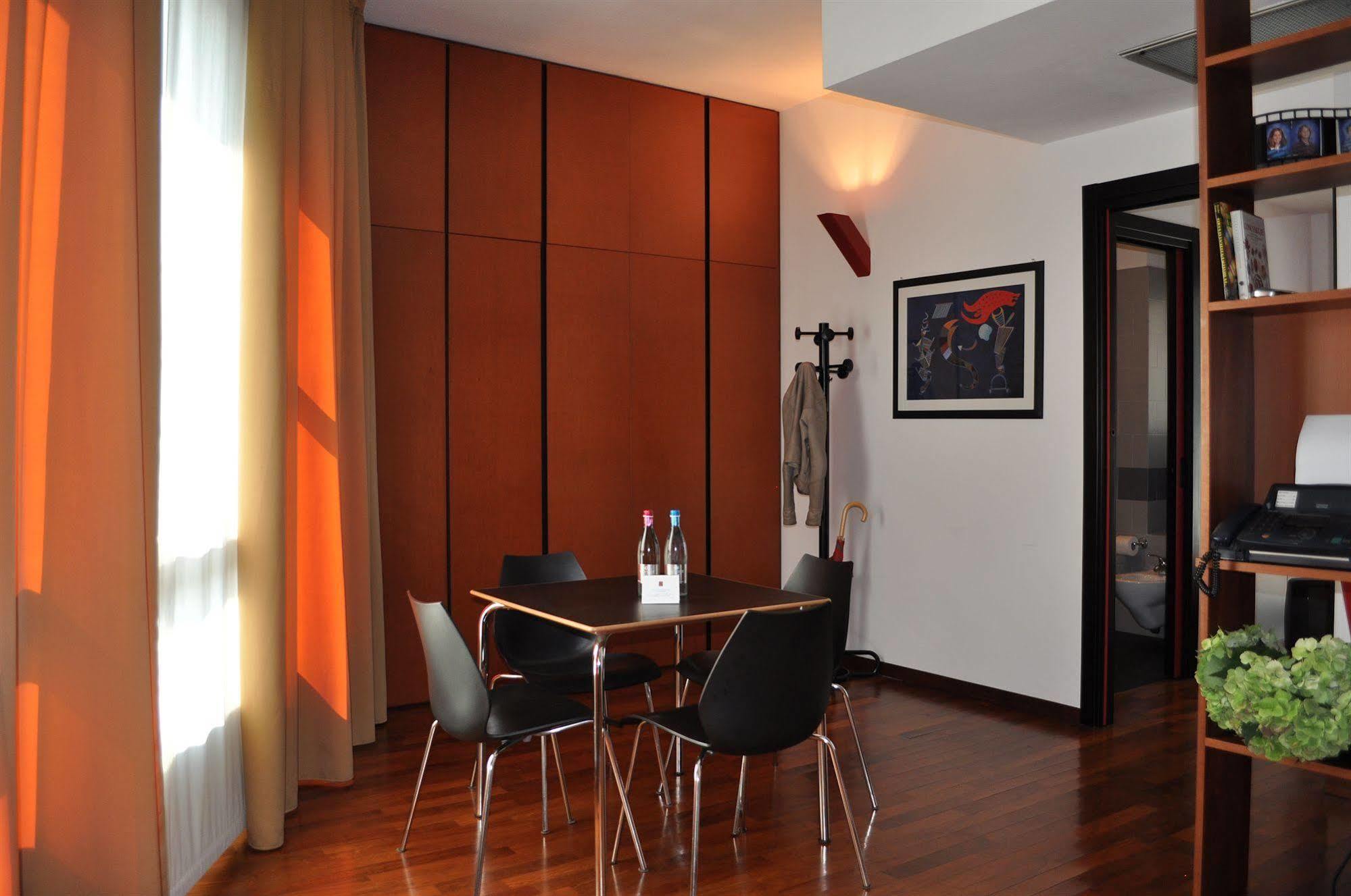 Apartahotel Le Corti Milán